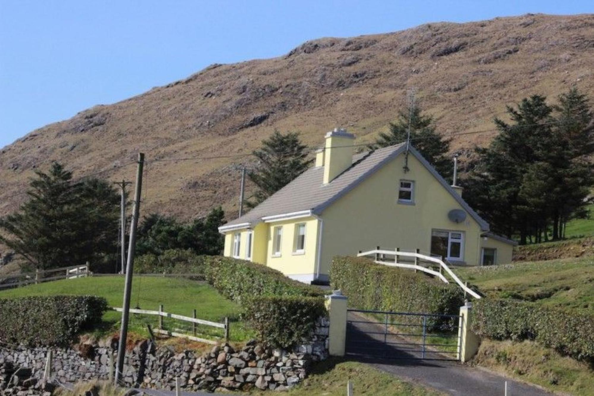 Lough Fee Renvyle Villa Exterior photo