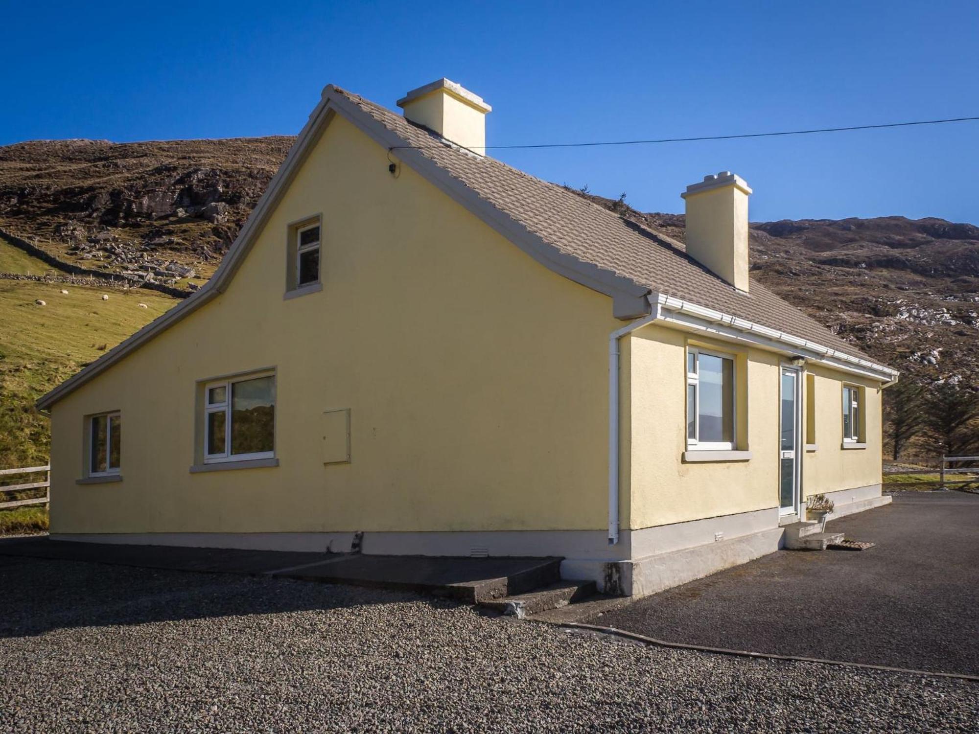 Lough Fee Renvyle Villa Exterior photo